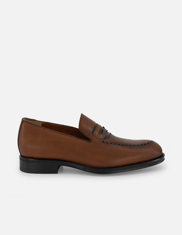 Mocasines con plantillas extraíbles y antifaz en piel color café para hombre