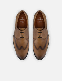 Zapato blucher con picado y sombreado en piel color café para hombre