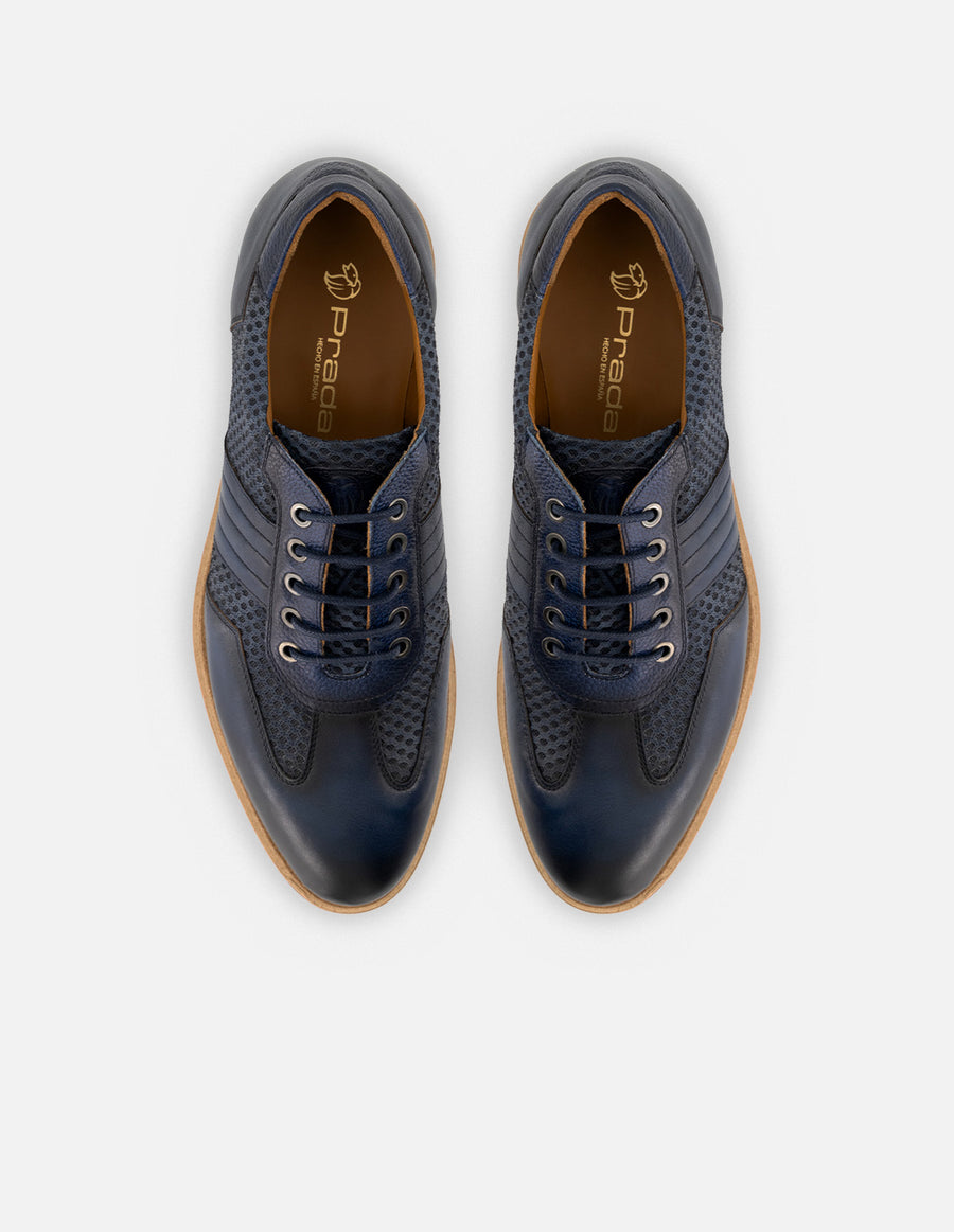 Oxford en piel napa color azul con grabado para hombre