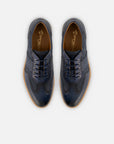 Oxford en piel napa color azul con grabado para hombre