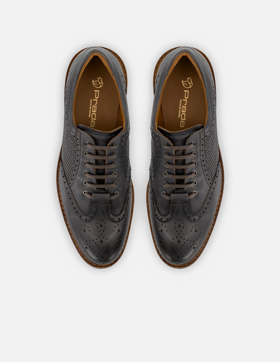 Oxford en piel napa color gris con picado María y mil puntos para hombre