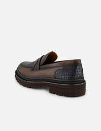 Mocasines café en piel para hombre grabado tipo coco