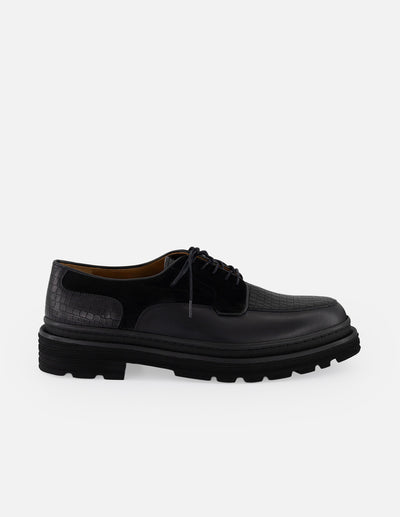 Zapato Blucher negro piel para hombre suela dentada comfort light