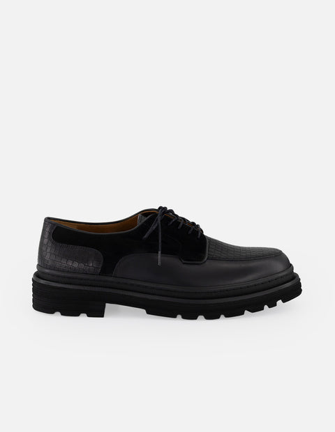 Zapato Blucher negro piel para hombre suela dentada comfort light