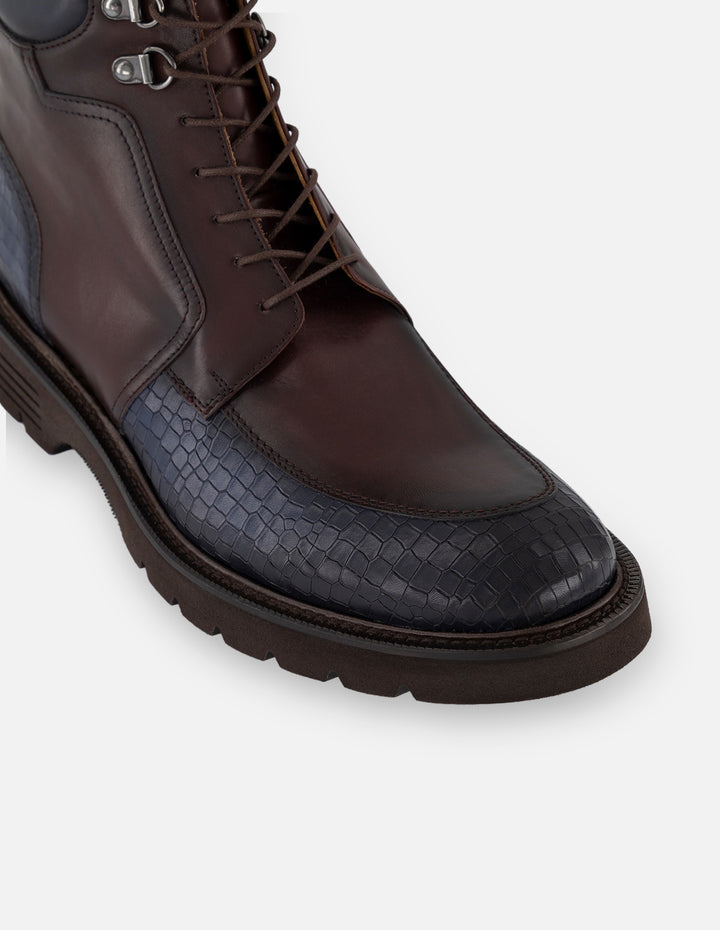 Botines vino piel para hombre con detalles en piel napa