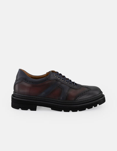 Zapato inglés azul napa para hombre con suela dentada comfort