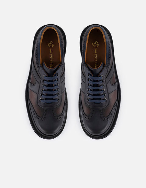 Zapato inglés azul napa para hombre con suela dentada comfort