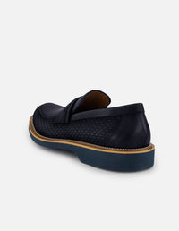 Mocasines con combinación de piel y textil trenzado en color azul para hombre