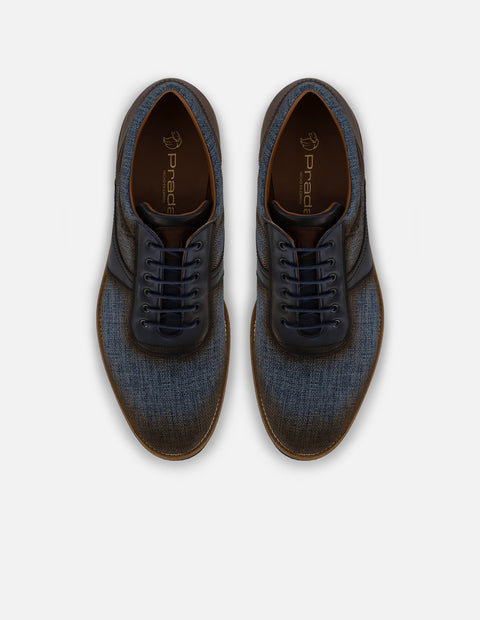 Zapato inglés en textil azul con combinación de materiales para hombre