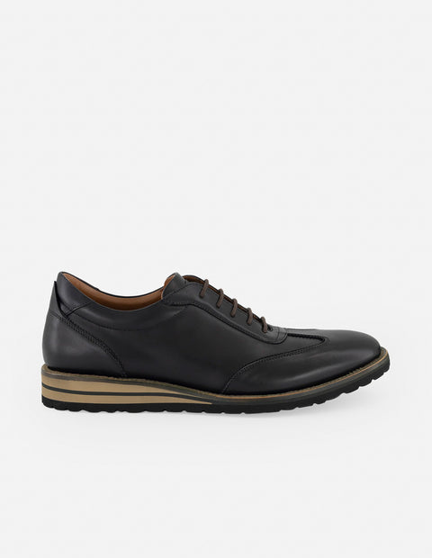 Zapato inglés negro con costura doble en piel para hombre