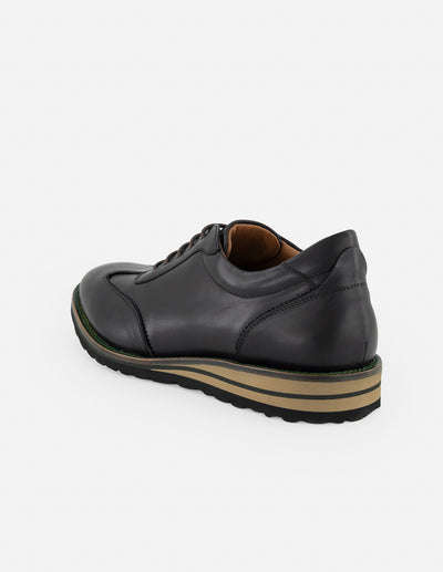 Zapato inglés negro con costura doble en piel para hombre