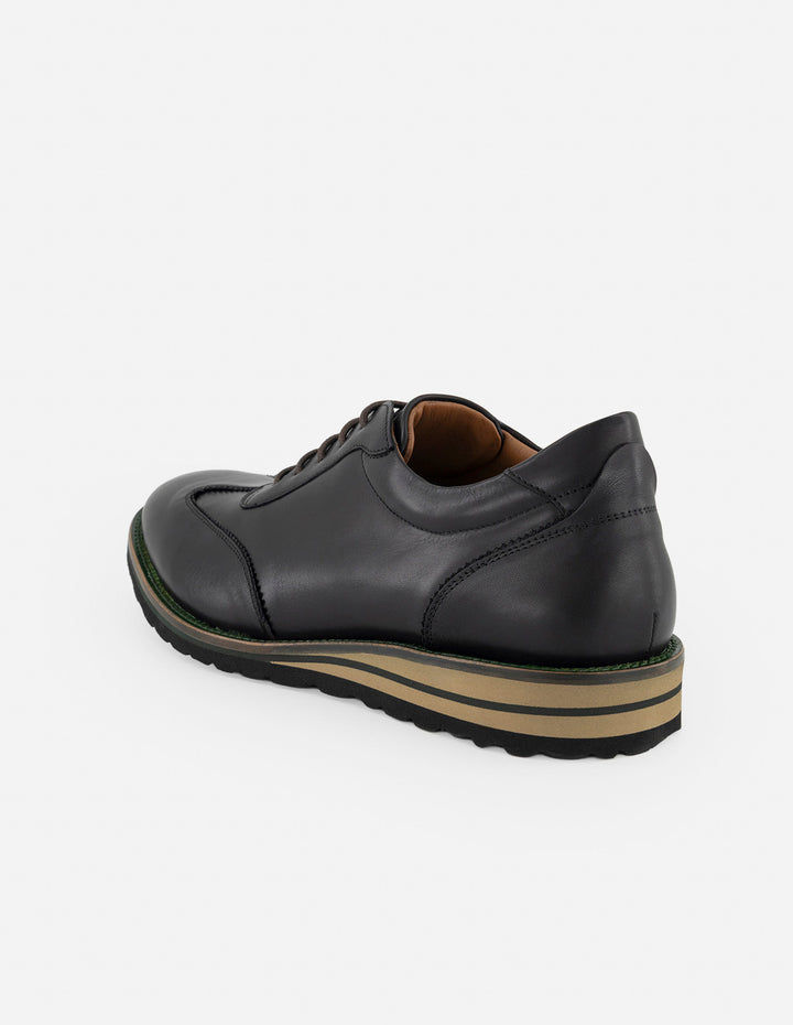 Zapato inglés negro con costura doble en piel para hombre