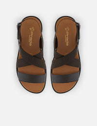 Sandalia café con bandas cruzadas en piel y textil para hombre