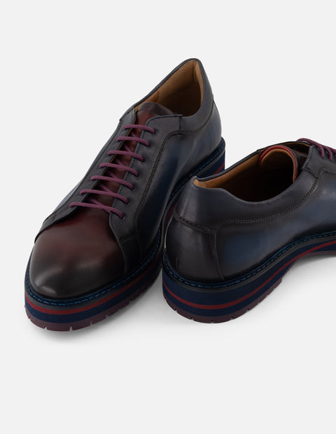Zapato blucher bicolor con acabado difuminado en piel para hombre