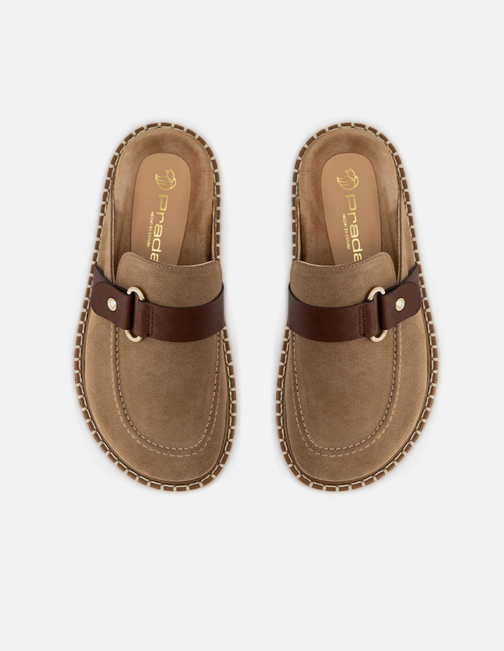 Zueco de ante para mujer color topo con detalles en piel napa