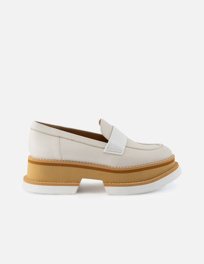 Mocasines de piel para mujer color blanco y detalles en color miel