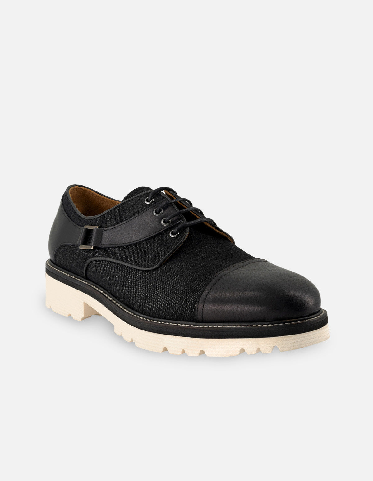 Blucher en piel textil color negro con detalles en piel napa para hombre