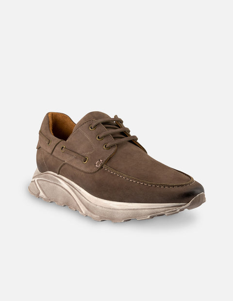 Mocasín en piel nobuck color gris para hombre