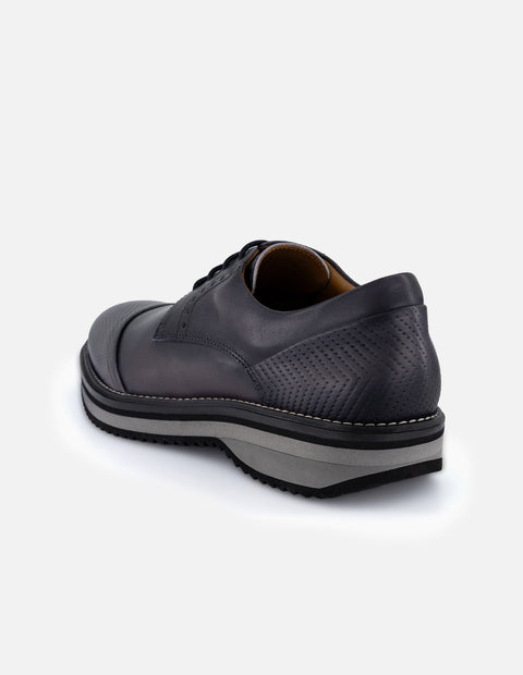 Zapato blucher color gris en piel para hombre