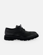 Zapato Blucher negro piel bombeada para hombre con detalle textil