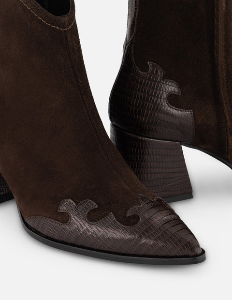 Botines café grabado tejus para mujer en combinación de materiales