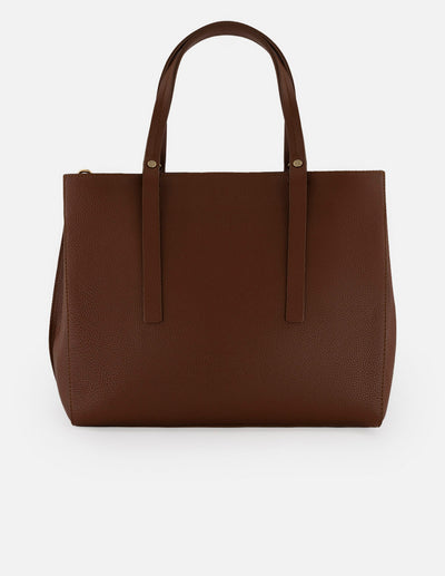 Bolso de hombro café piel para mujer con grabado bombeado