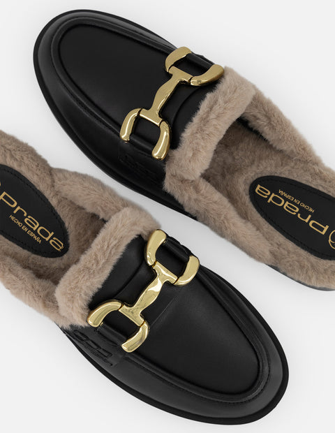 Mule negro piel para mujer con interior tipo pelo
