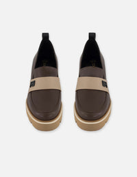Mocasines café piel para mujer con logo Pd