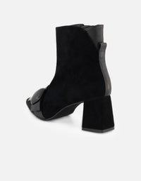 Botines negro ante para mujer con combinación de materiales