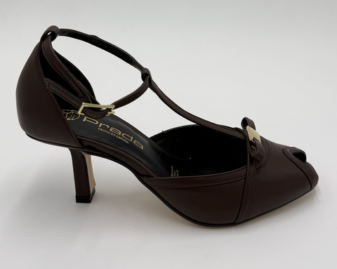 Sandalias café piel para mujer con pulsera en T