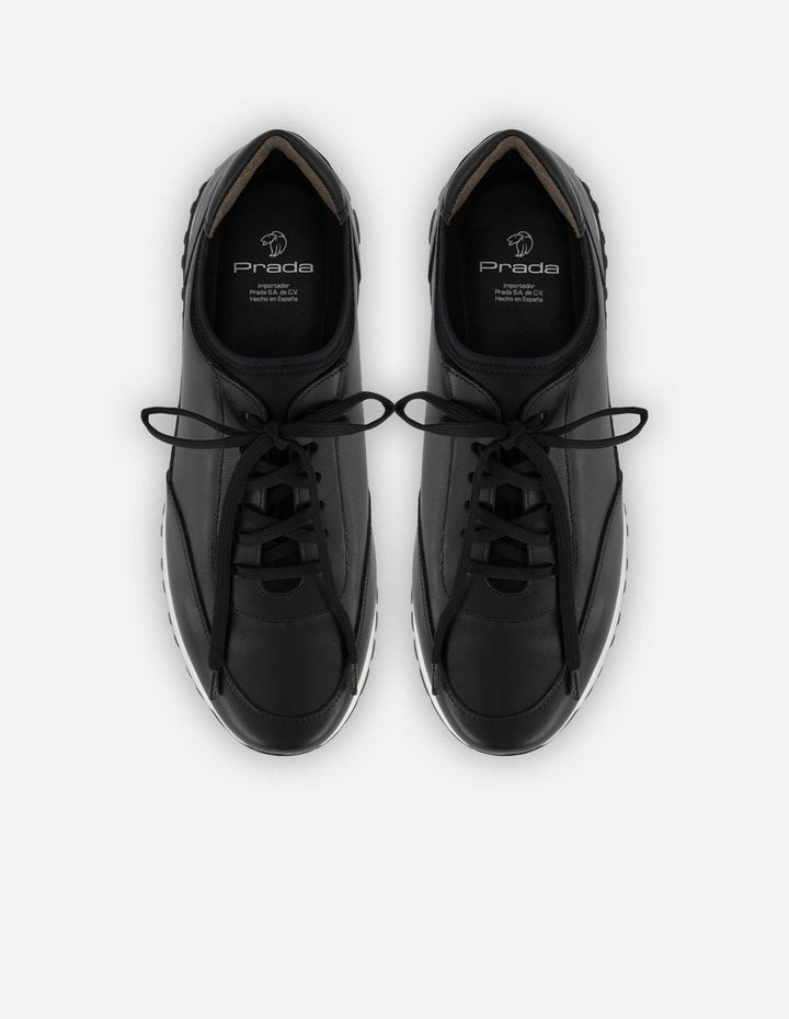 Tenis negro piel para hombre con combinación de materiales