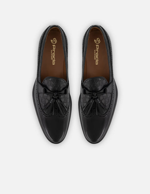 Mocasines negros piel tipo coco para hombre con borlas