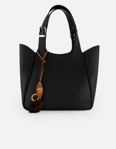 Bolso de hombro negro piel para mujer con accesorio colgante