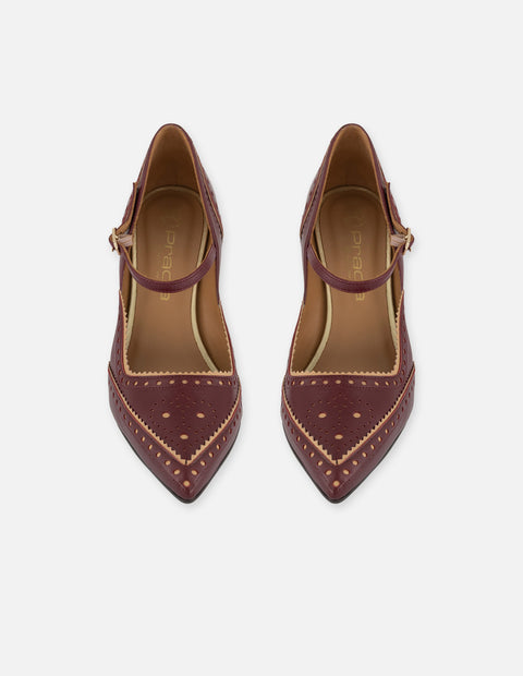 Mercedes vino piel para mujer con diseño tipo brogue