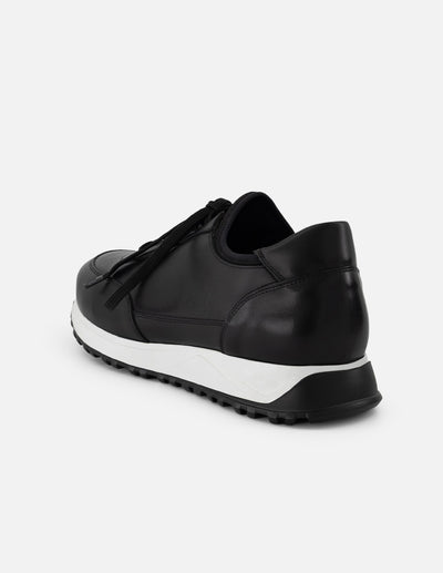Tenis negro piel para hombre con combinación de materiales