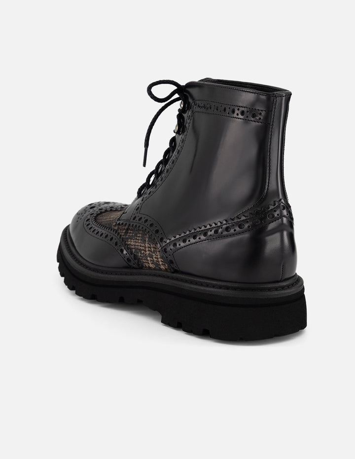 Bota negra piel y textil para hombre con combinación de materiales