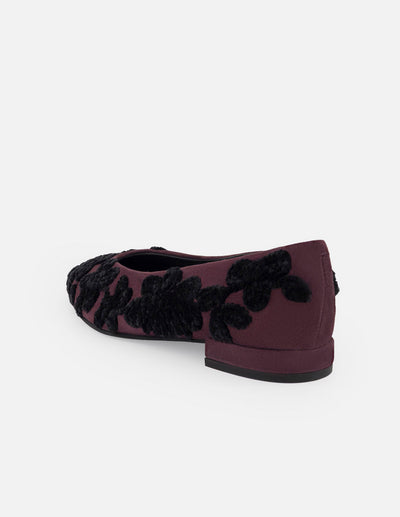 Flats vino ante para mujer con flores bordadas