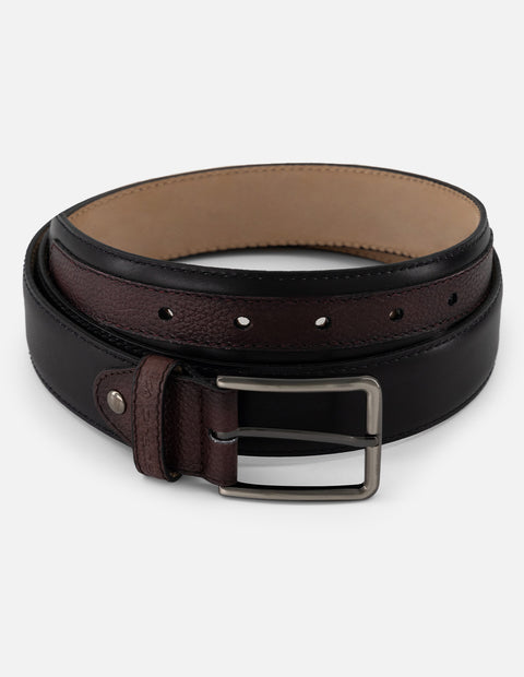 Cinturón negro piel para hombre con contraste de color